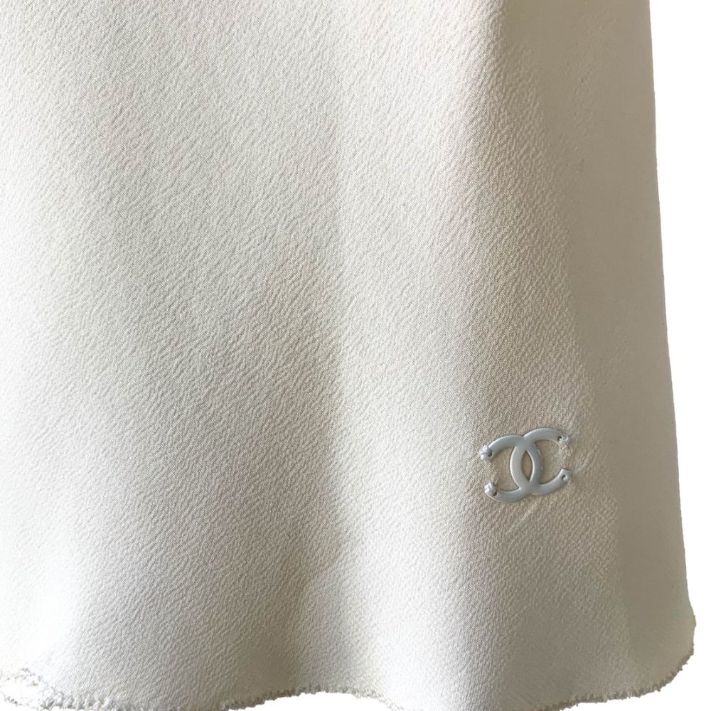 Chanel Blouse - Picture 4 of 5